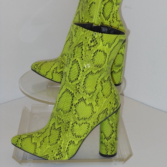 CAPE ROBIN GREEN & BLACK ANKLE BOOTS SIZE 9 MEDIUM - Picture 1 of 10